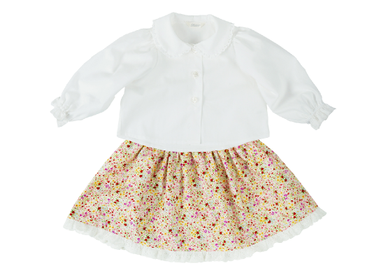 ブラウス&スカート